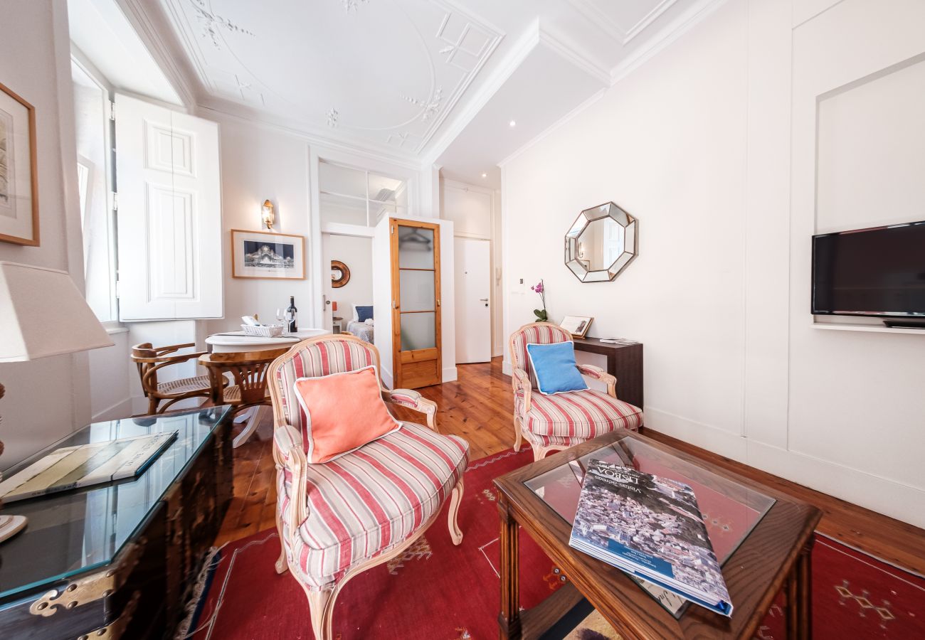 Apartment in Lisbon - Great Apartment in the Old Town VII