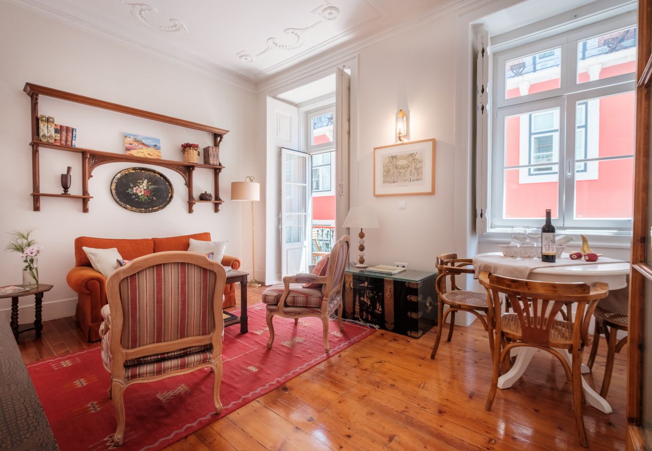 Apartment in Lisbon - Great Apartment in the Old Town VII