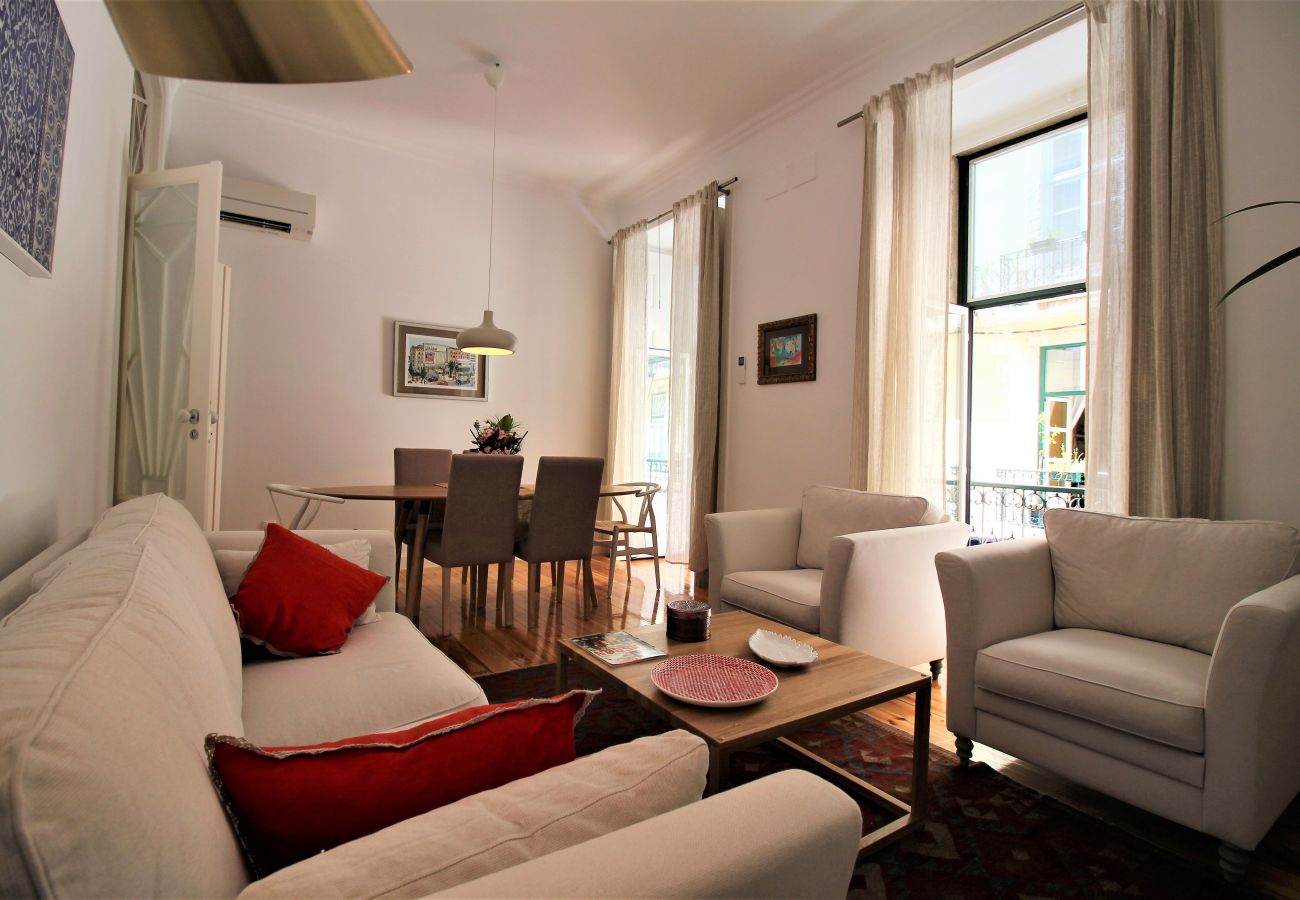 Apartment in Lisbon - Beautiful apartment in the Old Town Center