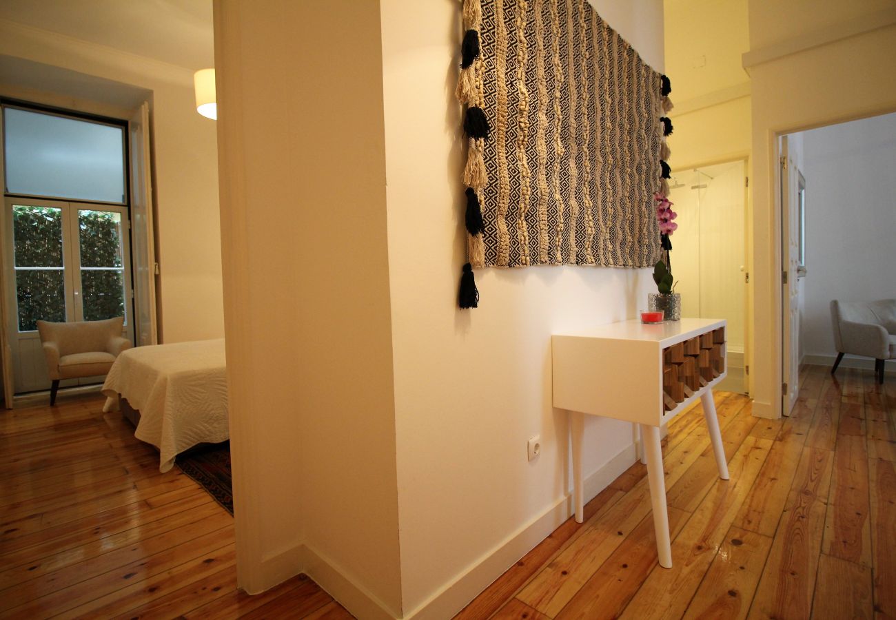 Apartment in Lisbon - Beautiful apartment in the Old Town Center