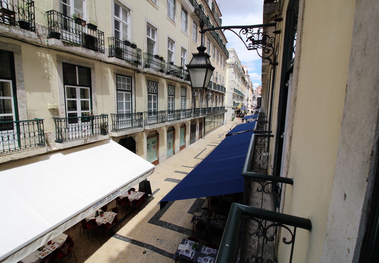 Apartment in Lisbon - Beautiful apartment in the Old Town Center